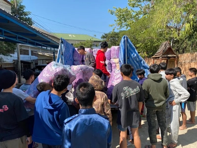 ภาพการนำสิ่งของจำเป็นมาบริจาค ณ วัดดอนจั่น จ.เชียงใหม่ 2
