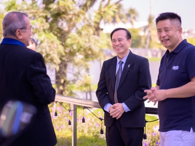 DECO 8th Anniversary 50